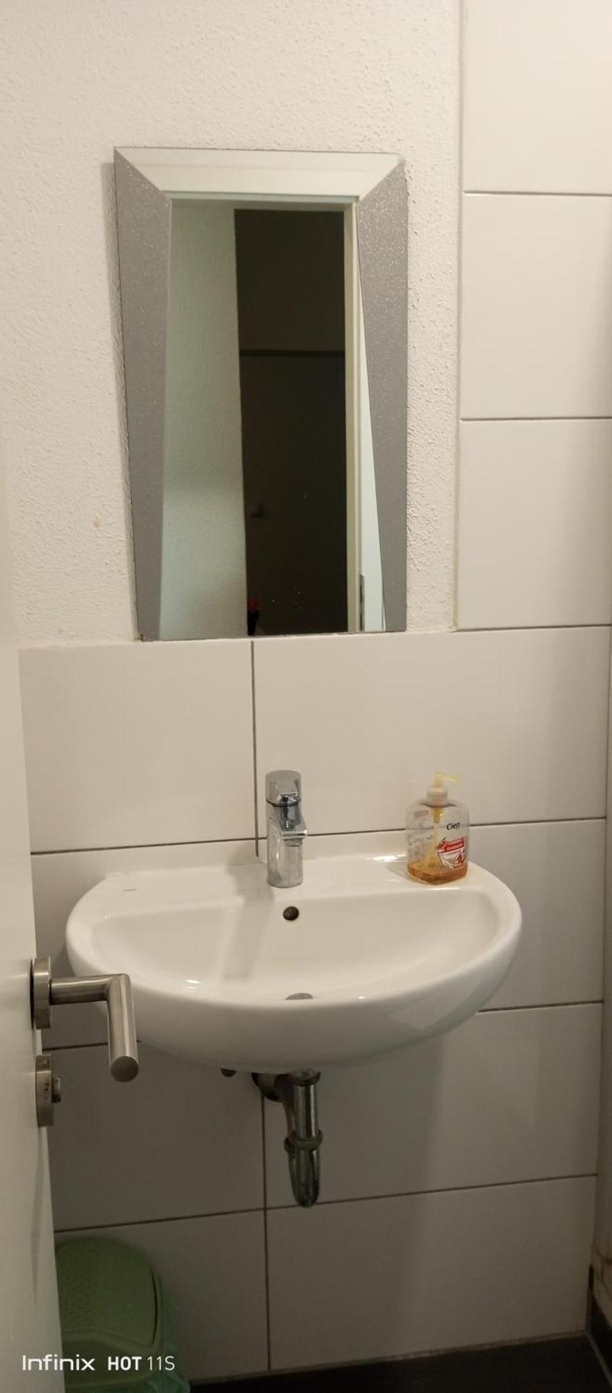 Anna Zimmer Familienzimmer Mit Gemeinschaftskueche Im Zentrum Von Heilbronn Exterior foto
